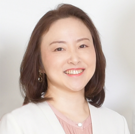 男性士業に特化した女性ディレクター